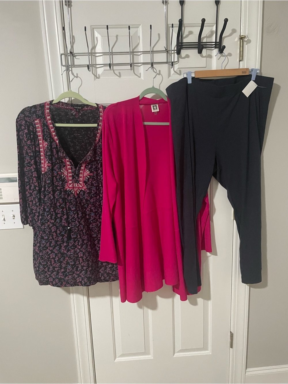 Women’s Open-Front Fuchsia Cardigan - Unbranded